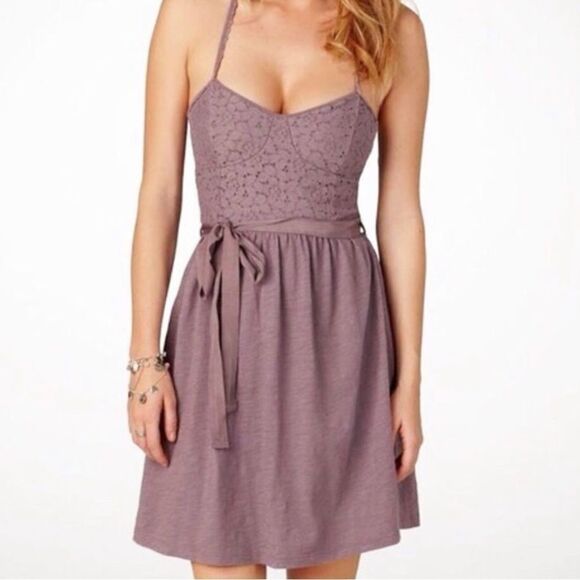 ✨American Eagle Outfitters Ae Lace Corset Dress✨ - Picture 1 of 4